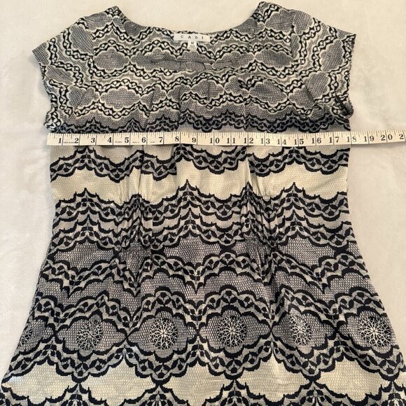 CAbi 100% Silk Women’s Top Blouse Black Gray Cream Cinch Waist Cap Sleeve Medium - Picture 12 of 15